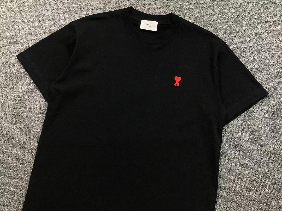 T-Shirts Ami Paris