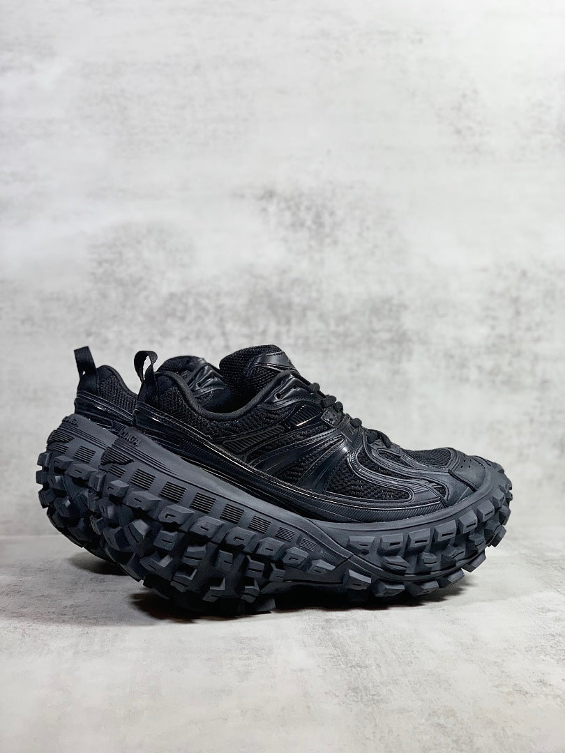 Defender Rubber Black