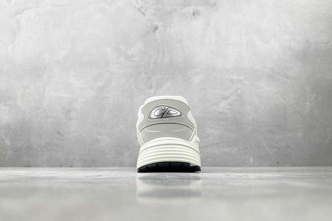 CD B30 Grey and White
