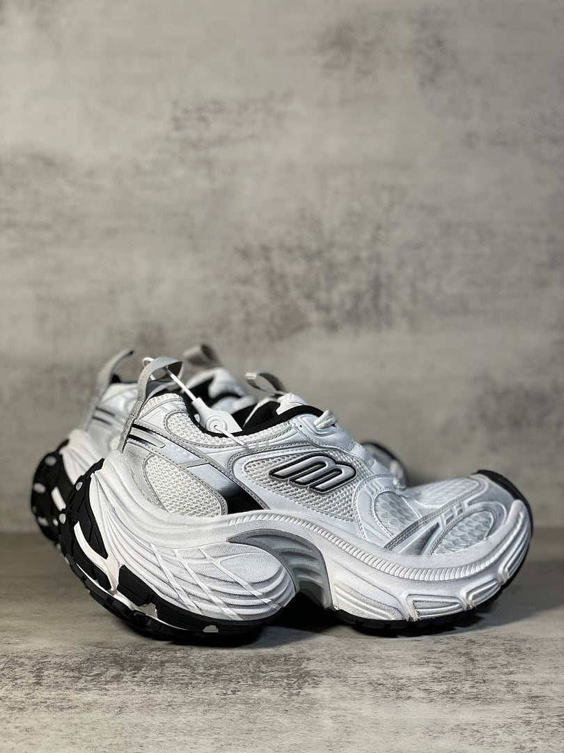 BLG 10XL White/Black