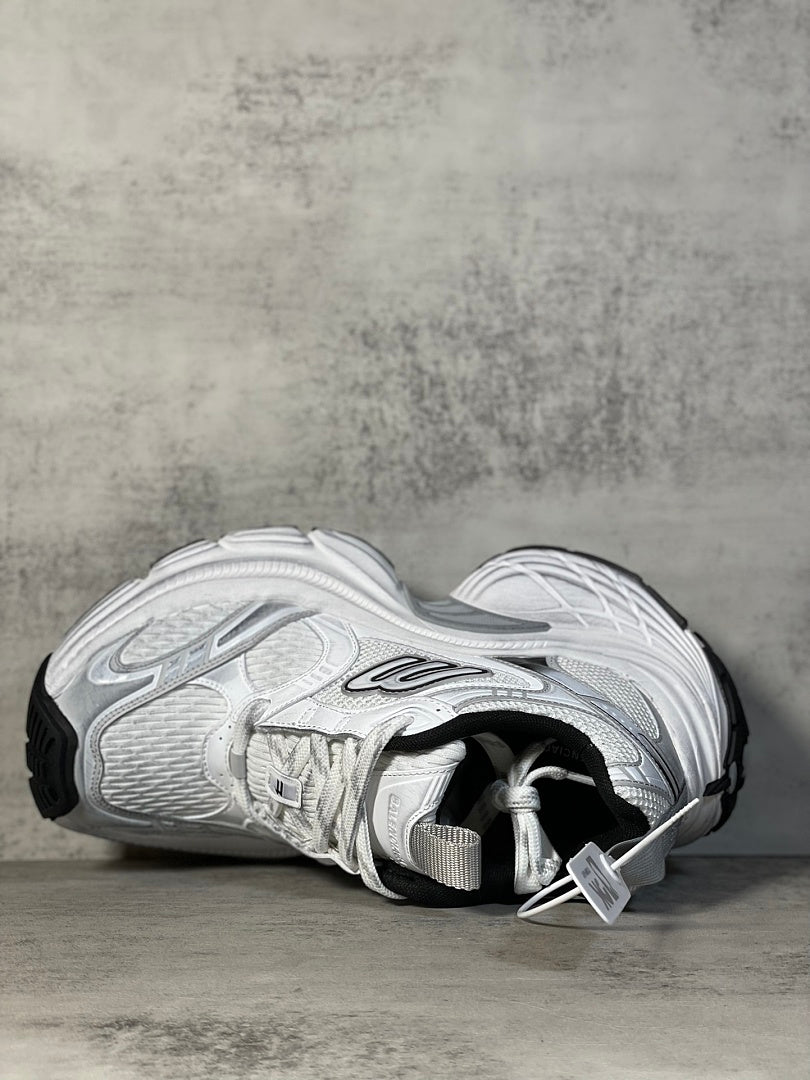 BLG 10XL White/Black