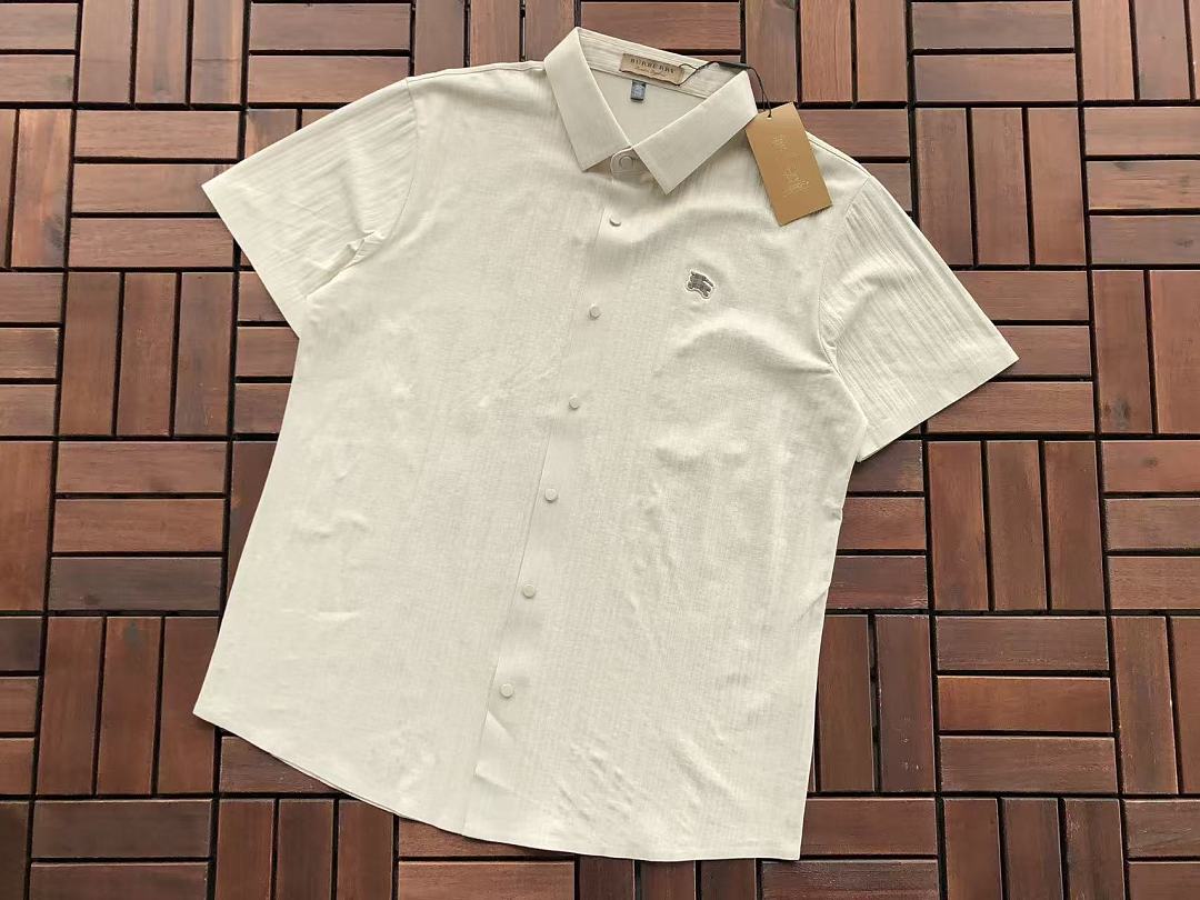 T-Shirts BB