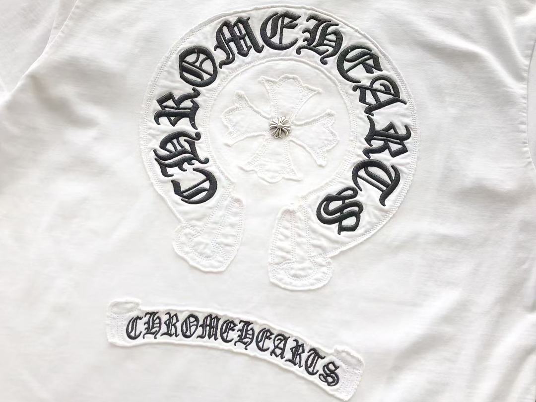 T-Shirts Ch Hearts