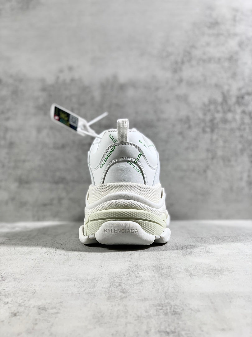 BLG Triple S White