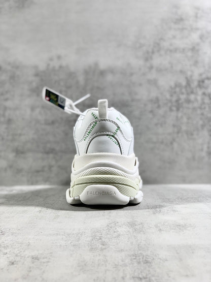 BLG Triple S White