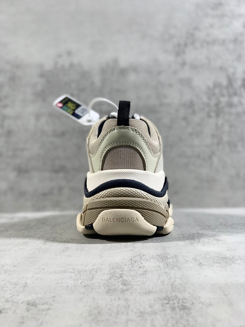 BLG Triple S Vanilla