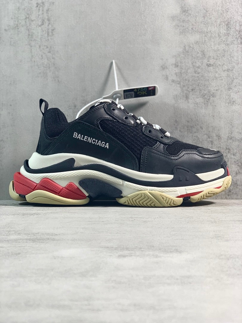 BLG Triple S Black/Red