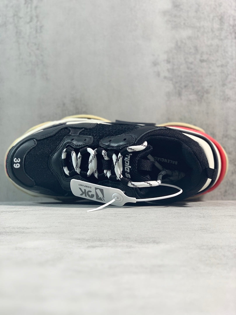 BLG Triple S Black/Red
