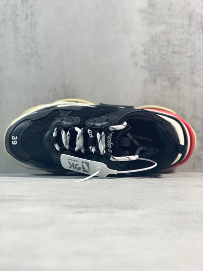 BLG Triple S Black/Red