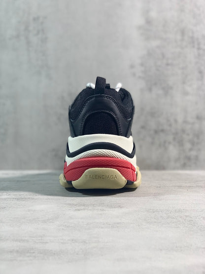 BLG Triple S Black/Red