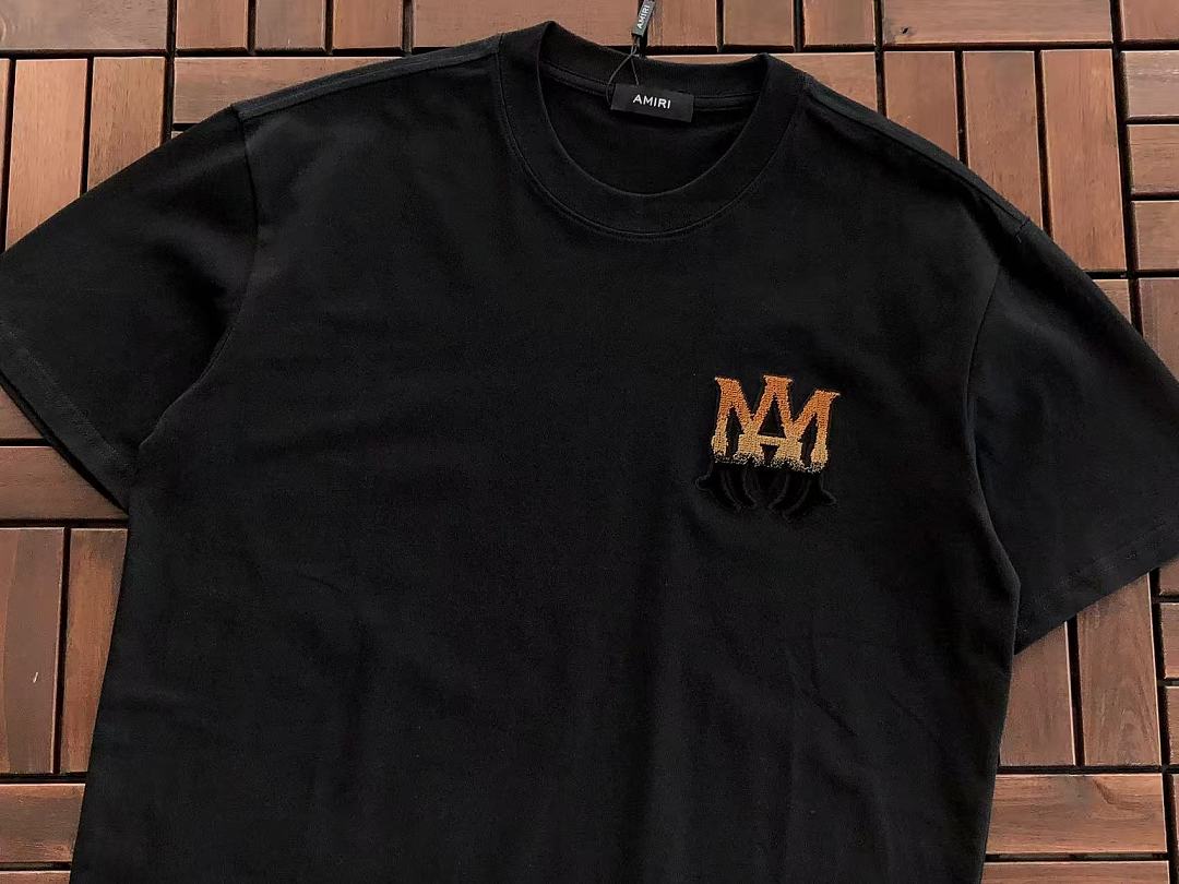 T-shirts Ami
