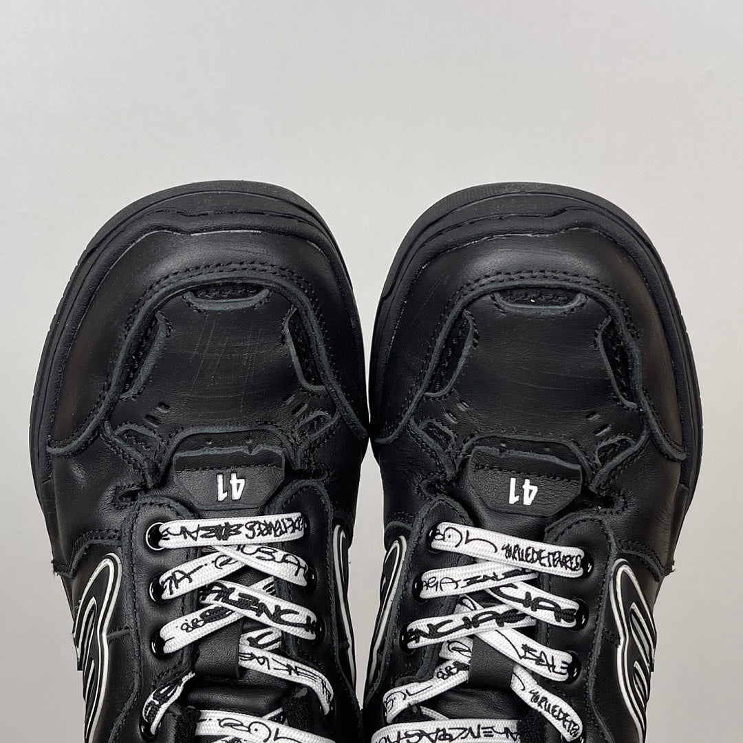 BLG Hamptons Black
