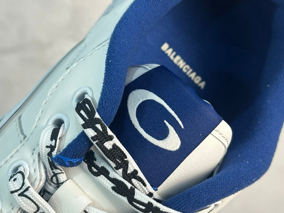 BLG Hamptons White/Blue