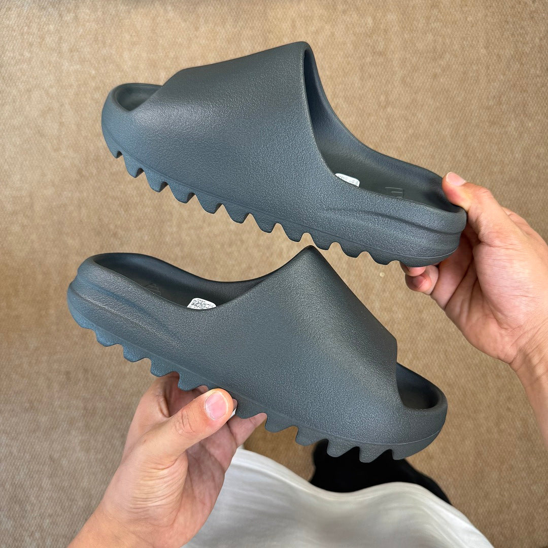 Slide Black