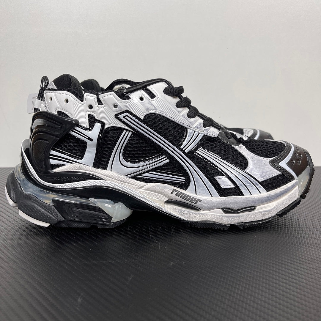 BLG Runner 7.0 White Black