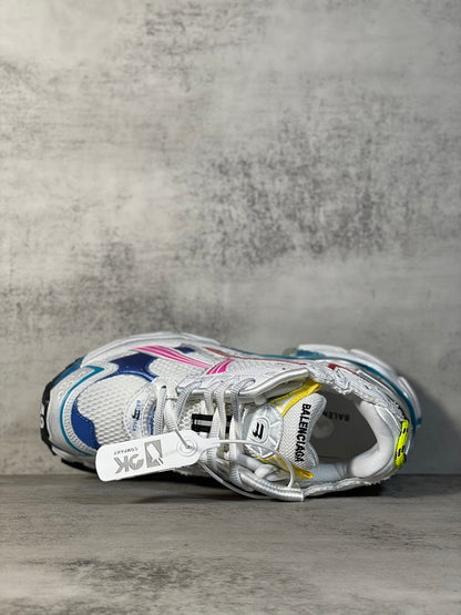 BLG Runner White/Grey/Blue/Pink