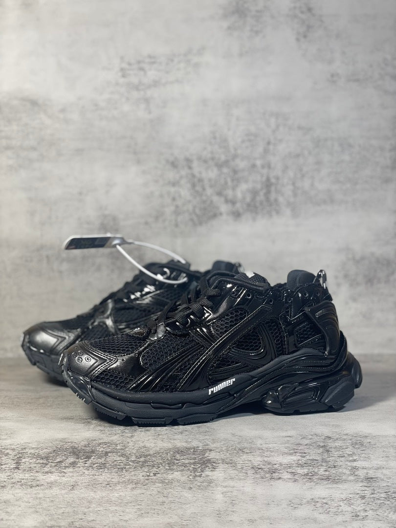 BLG Runner Black