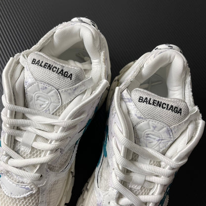BLG Runner Graffiti White Blue