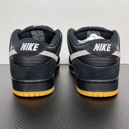 Dunk SB Black And White