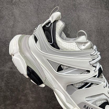 BLG Track Metallic Silver