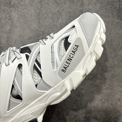 BLG Track Metallic Silver