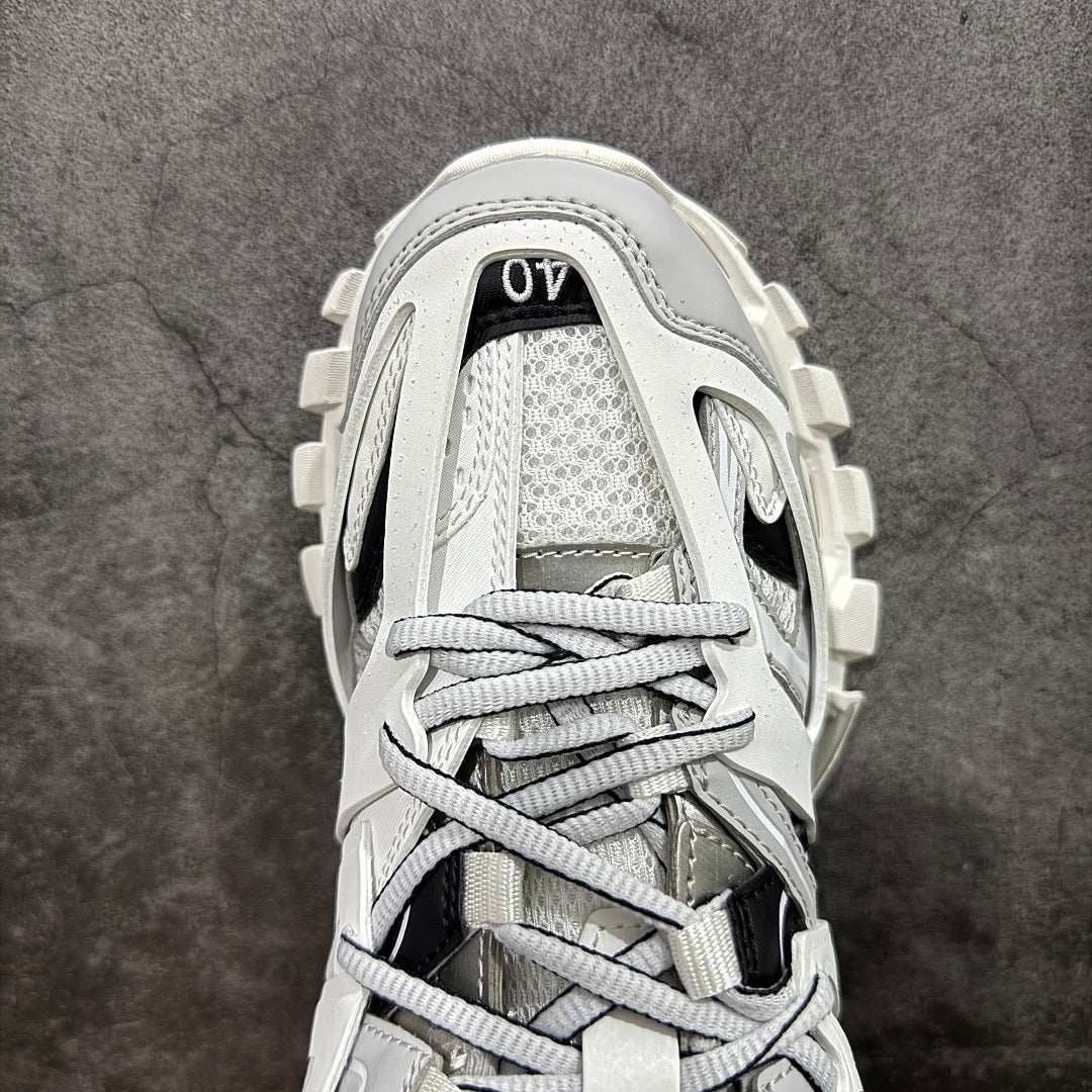 BLG Track Metallic Silver