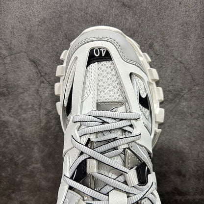 BLG Track Metallic Silver