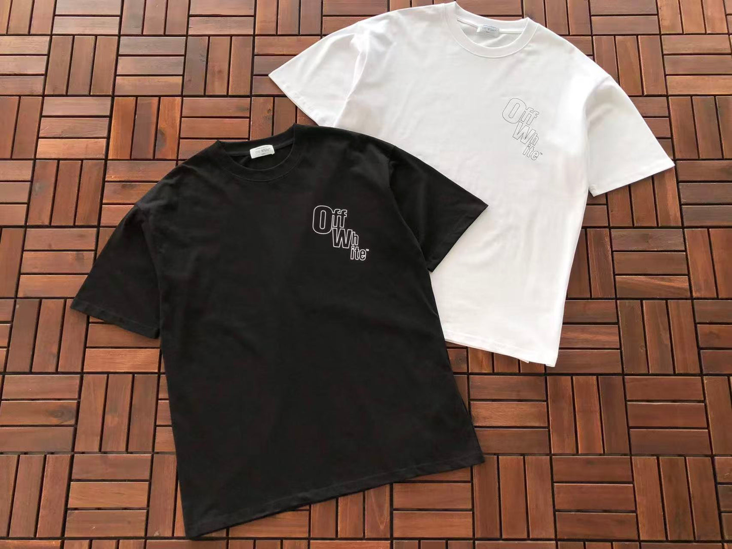 T-shirt Off