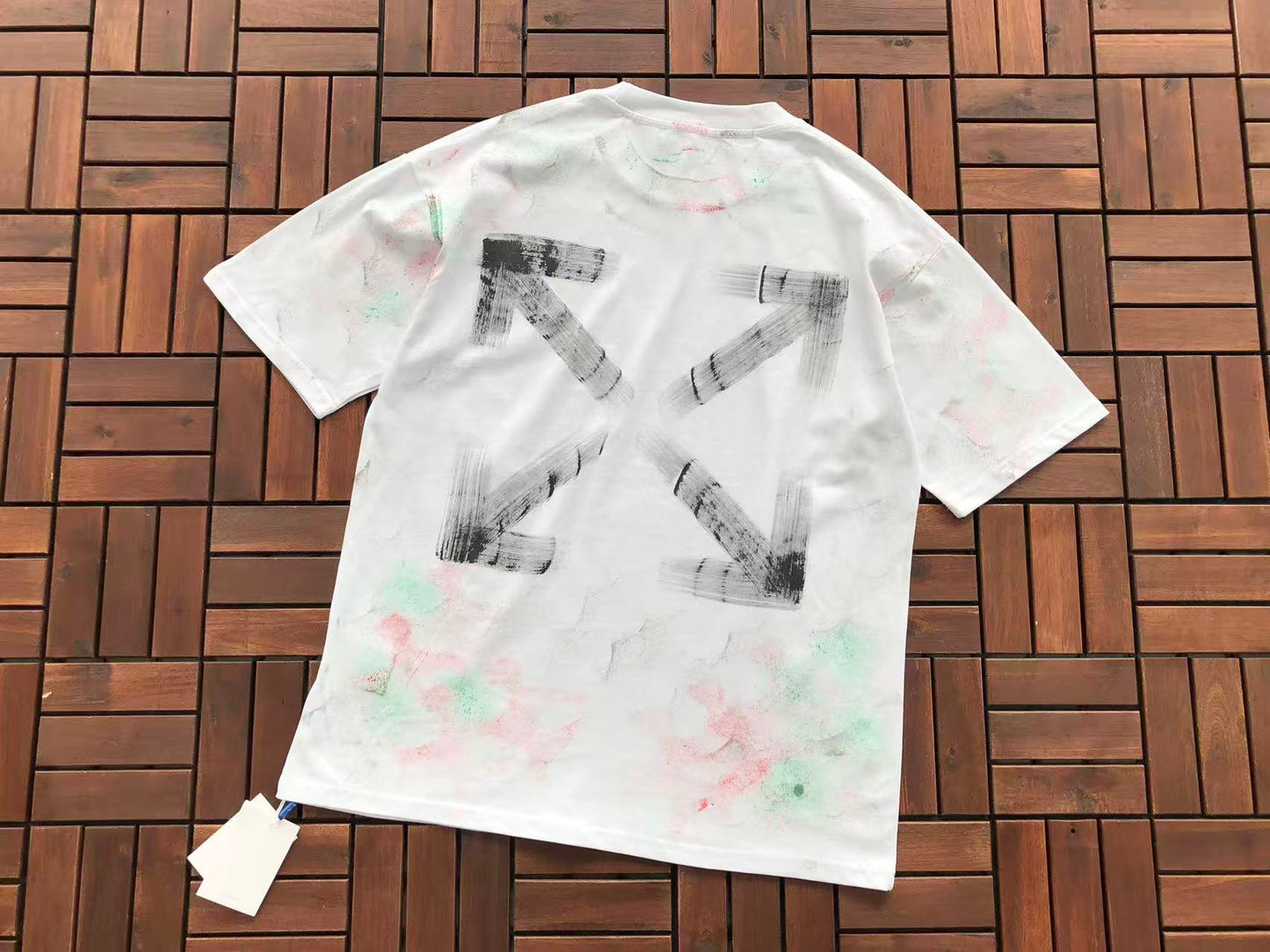 T-shirt Off