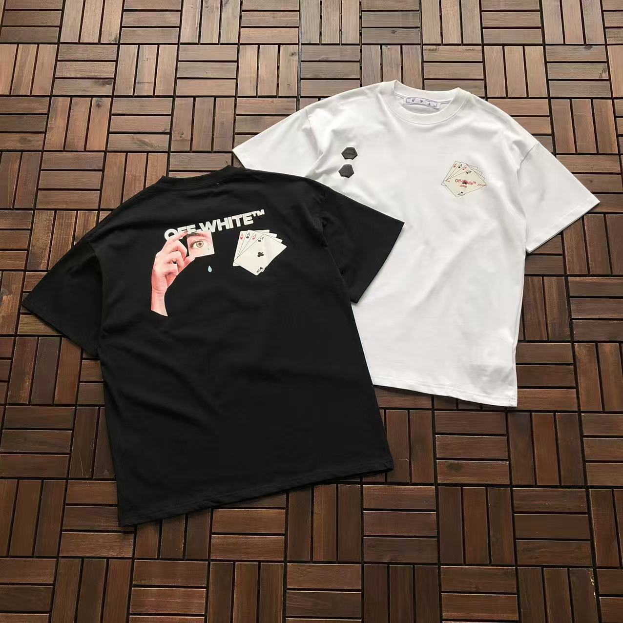 T-shirt Off