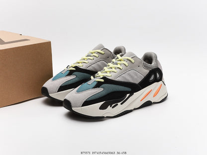 700 Wave Runner Solid Grey