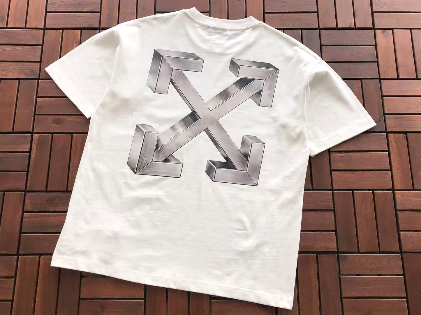 T-shirt Off