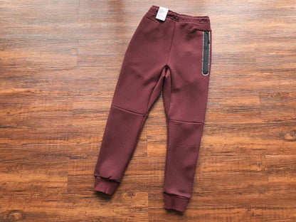 Conjunto Tech Fleece Bordô e Vermelho