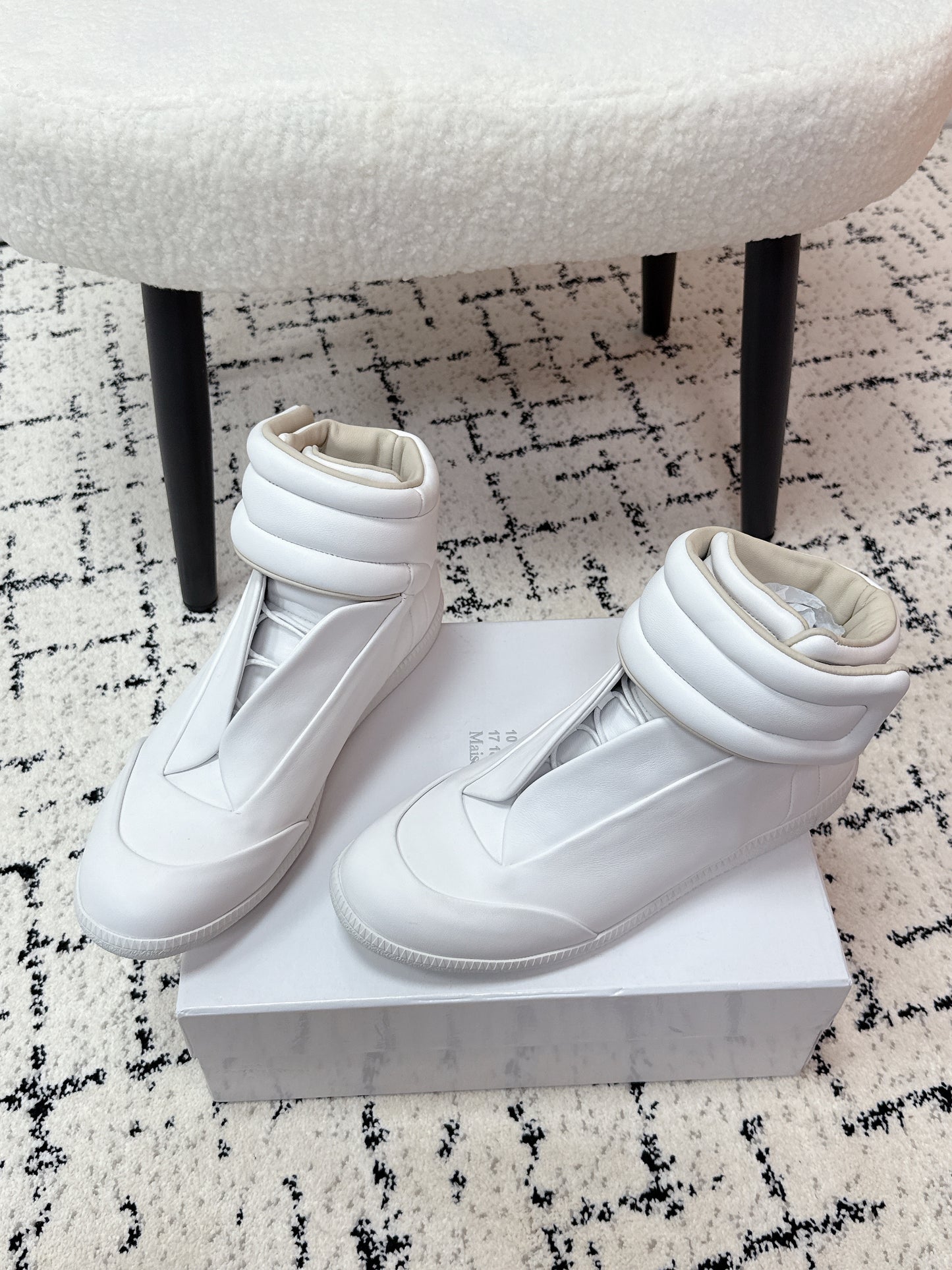 Maison High Pure White
