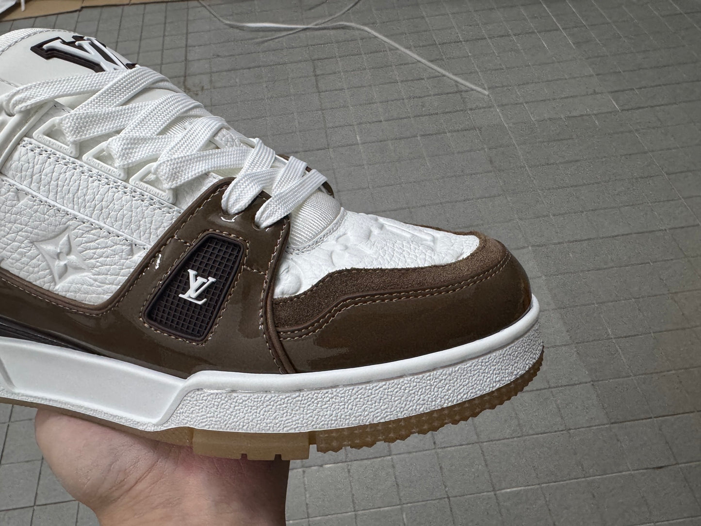 Trainer White and Brown