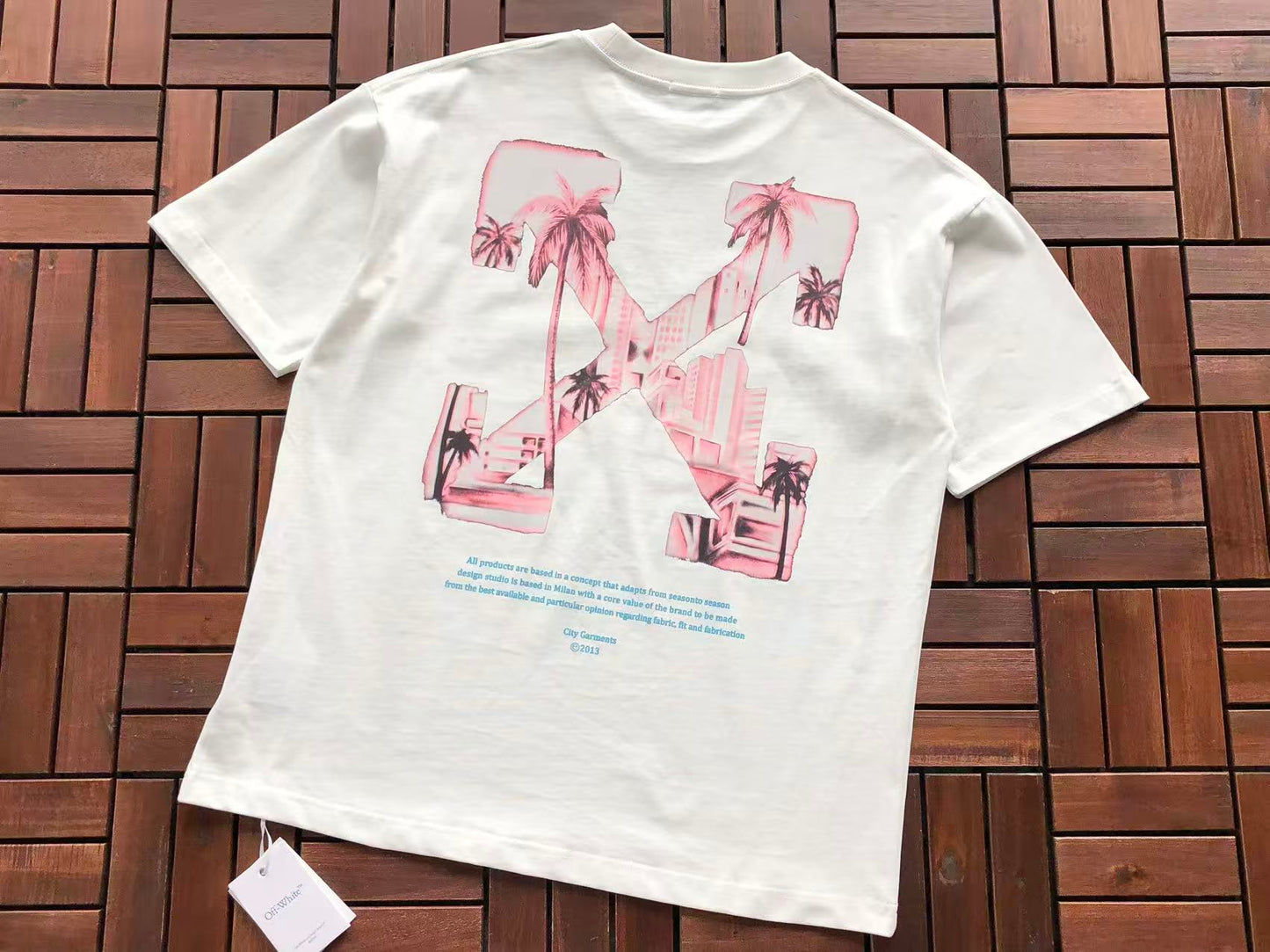 T-shirt Off