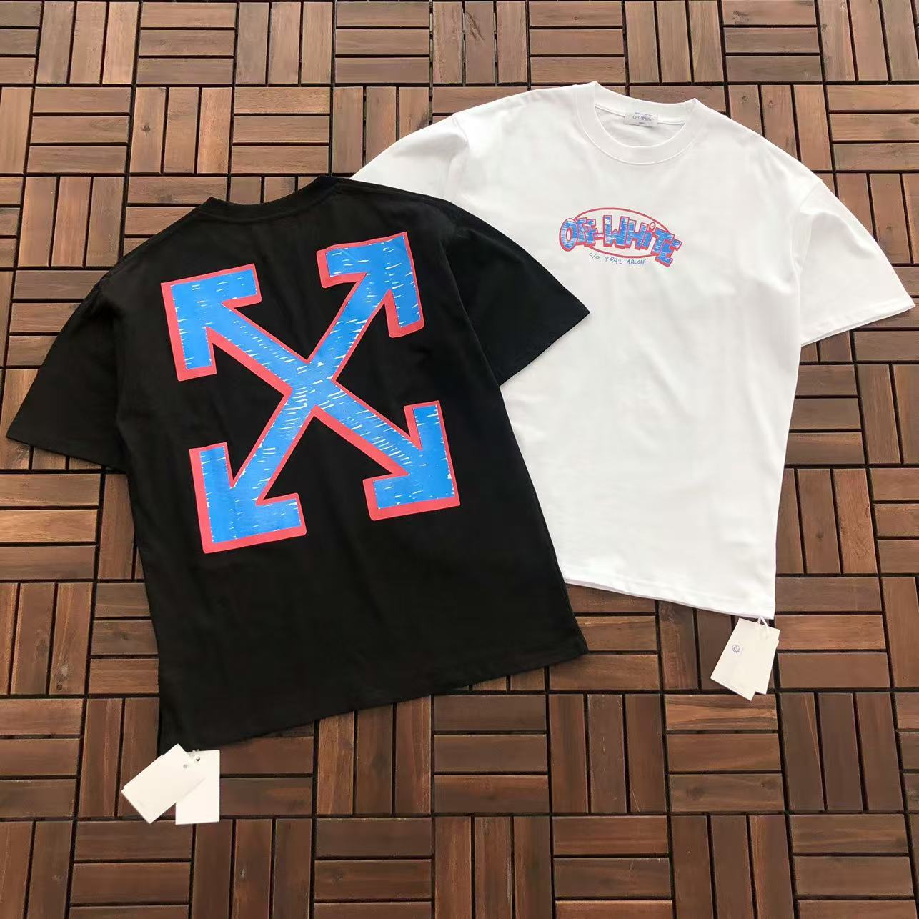 T-shirt Off