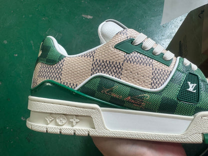Trainer Beige and Green