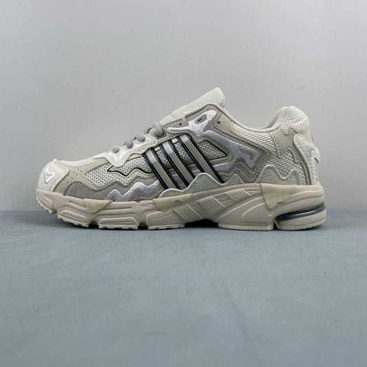 AD Response White