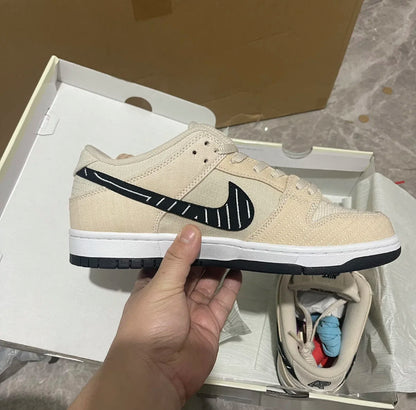 SB Dunk Low Albino and Black