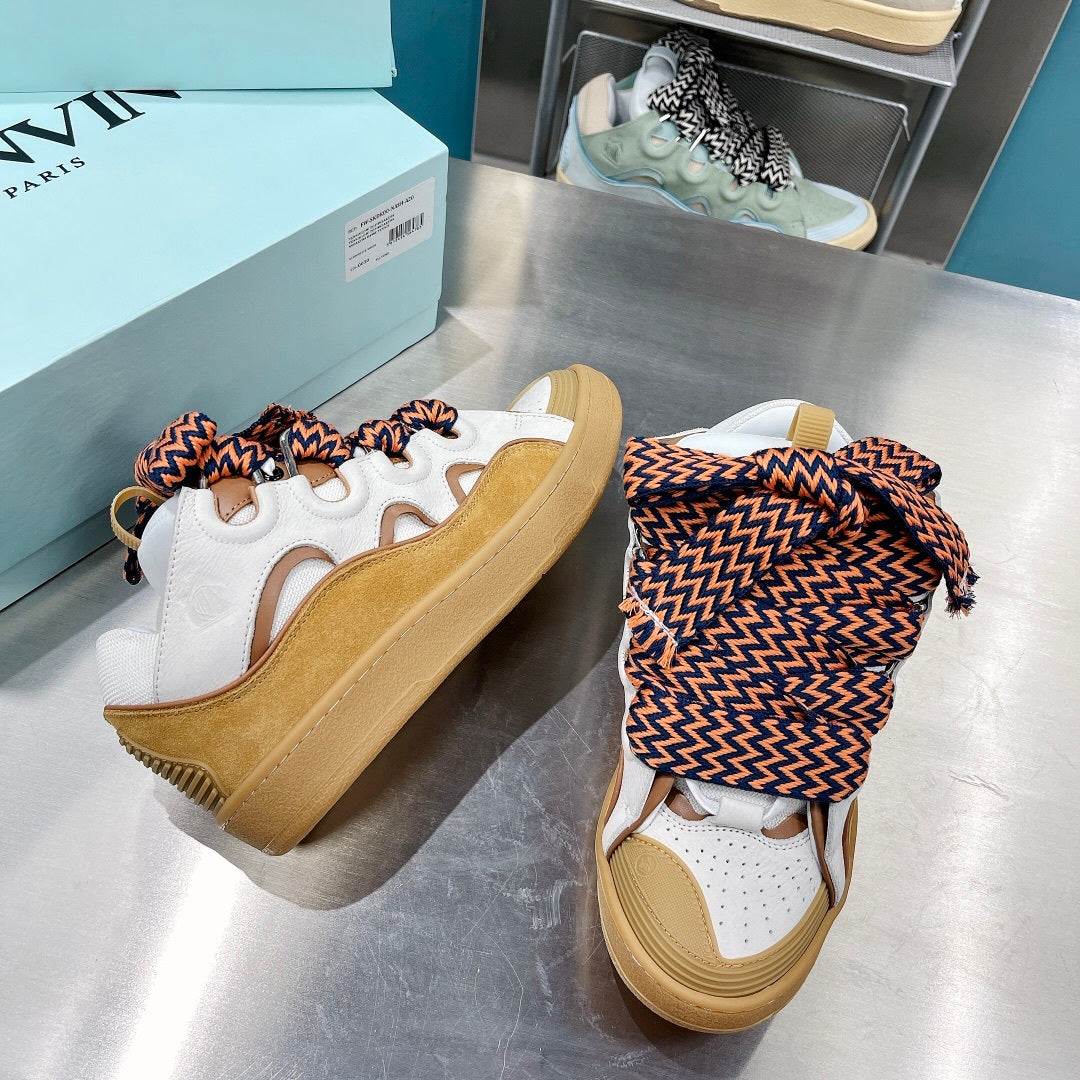 Curb Caramelo