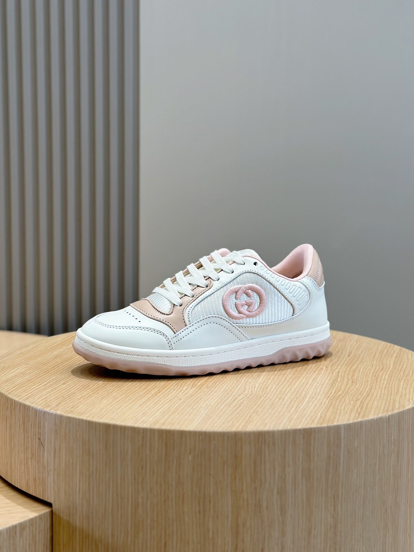 Gu Shoes