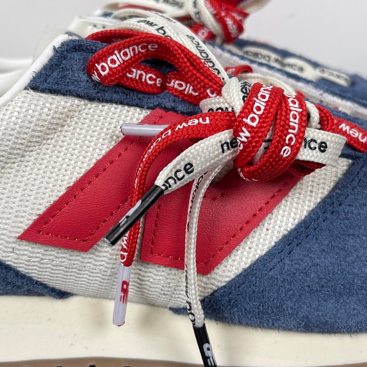 471 Blue and Red