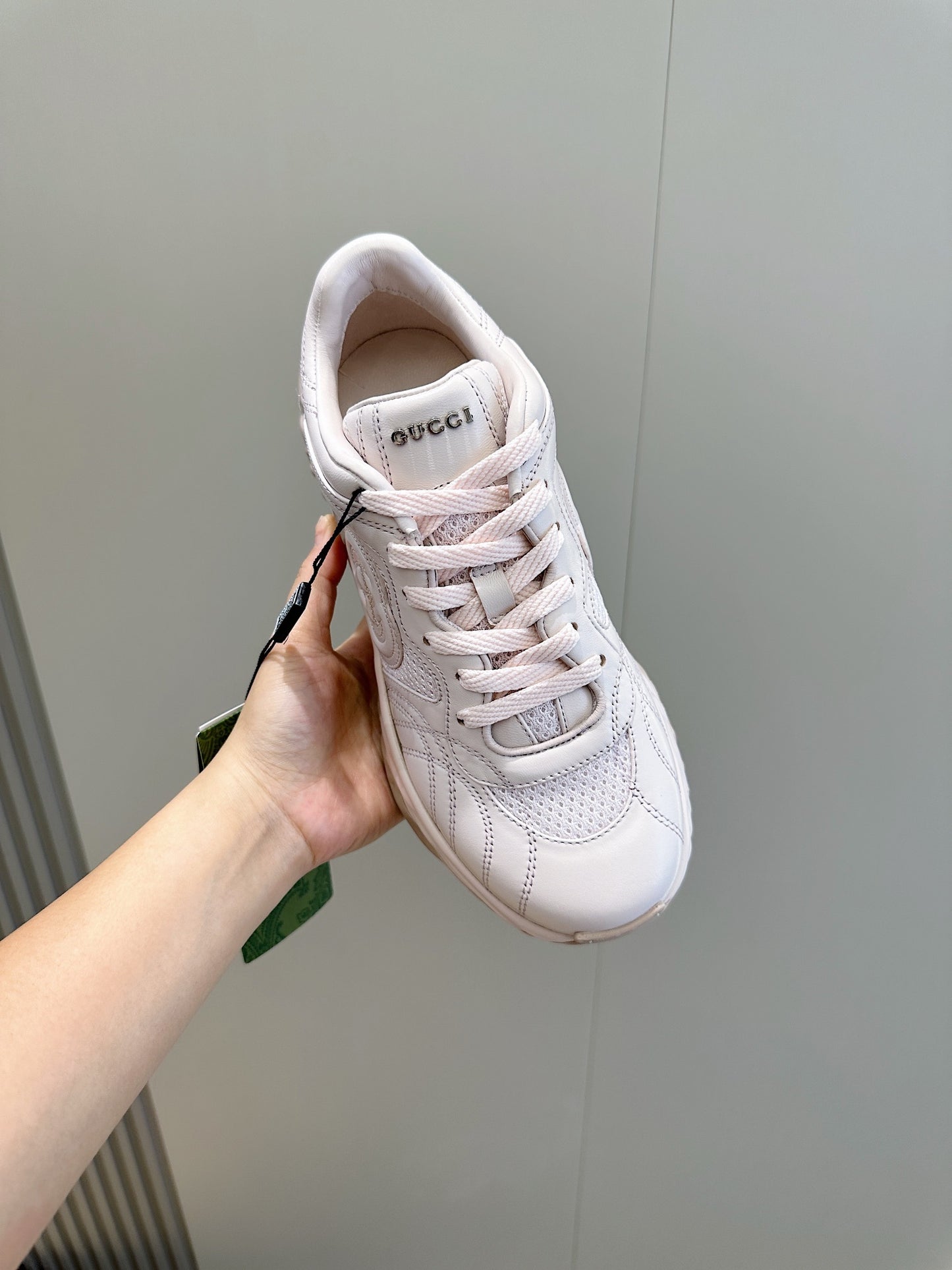 Gu Shoes