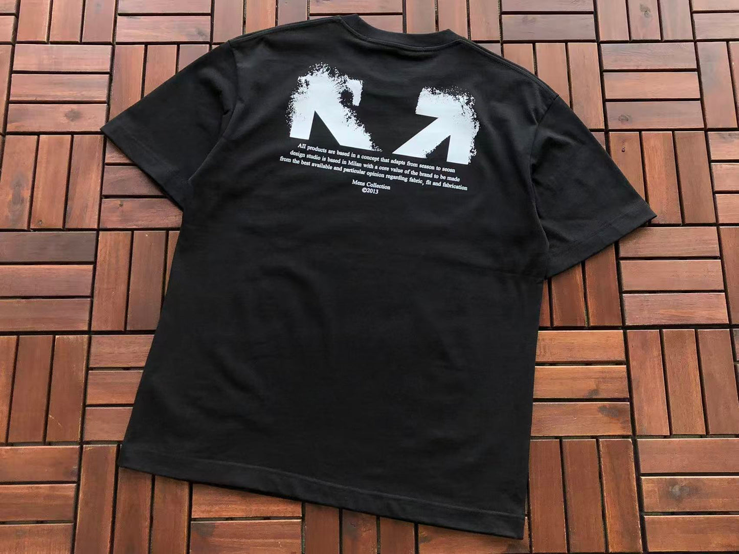 T-shirt Off