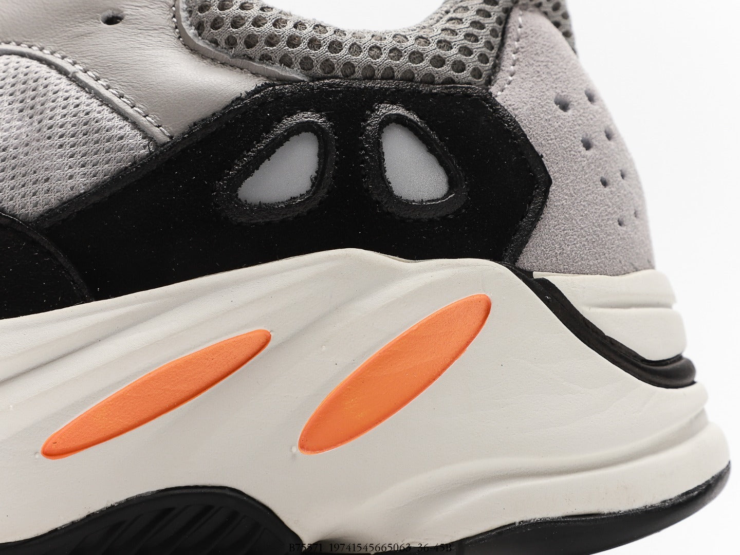 700 Wave Runner Solid Grey