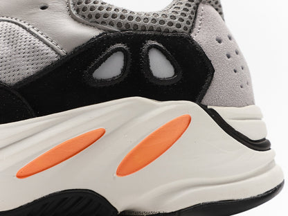 700 Wave Runner Solid Grey