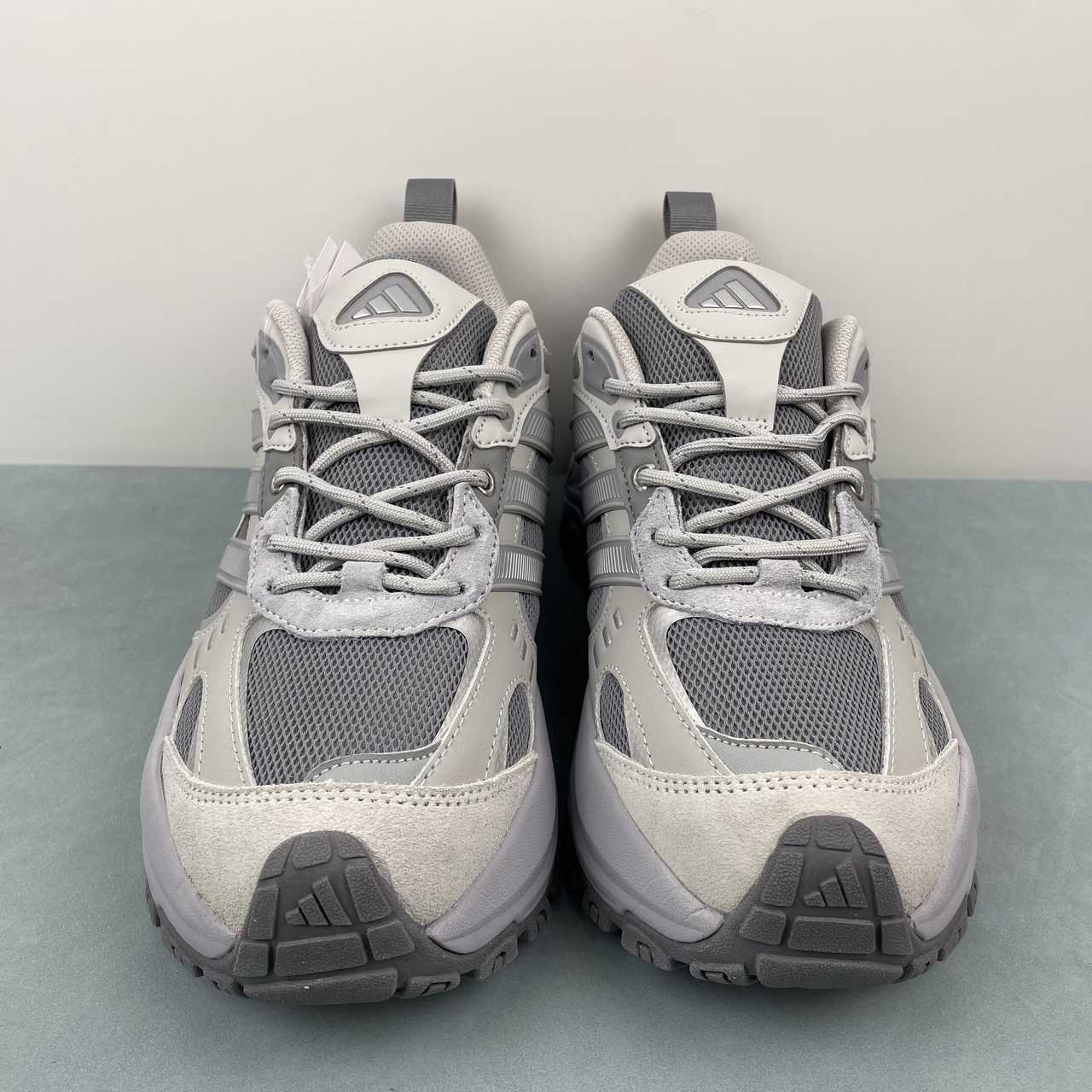 AD Shadow Fever Grey