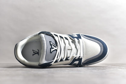 Trainer White and Blue