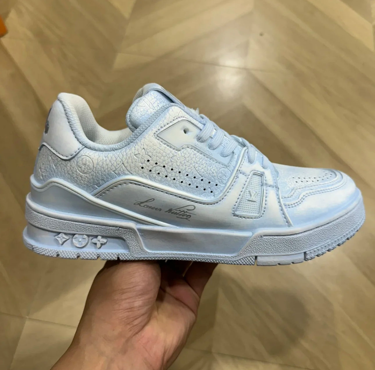 Louis Vuitton Trainer Light Blue